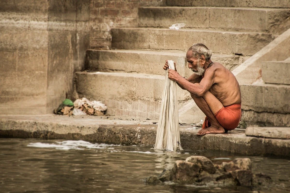 varanasi, india, ganges, ganges river, india life, clothes washing, river - complete guide to choosing childsafe daily products