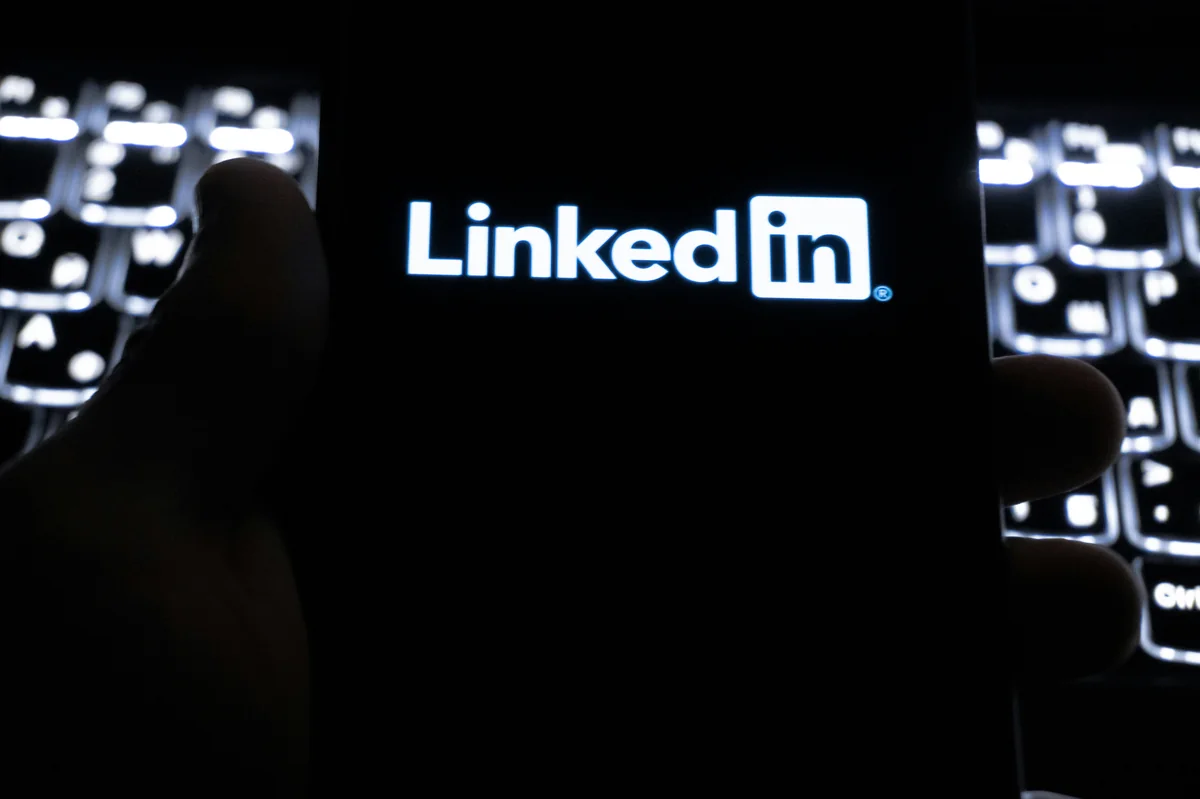 Linkedin logo on a smartphone screen - networking online community - Indepth reviews of trending kitchen gadgets on social media