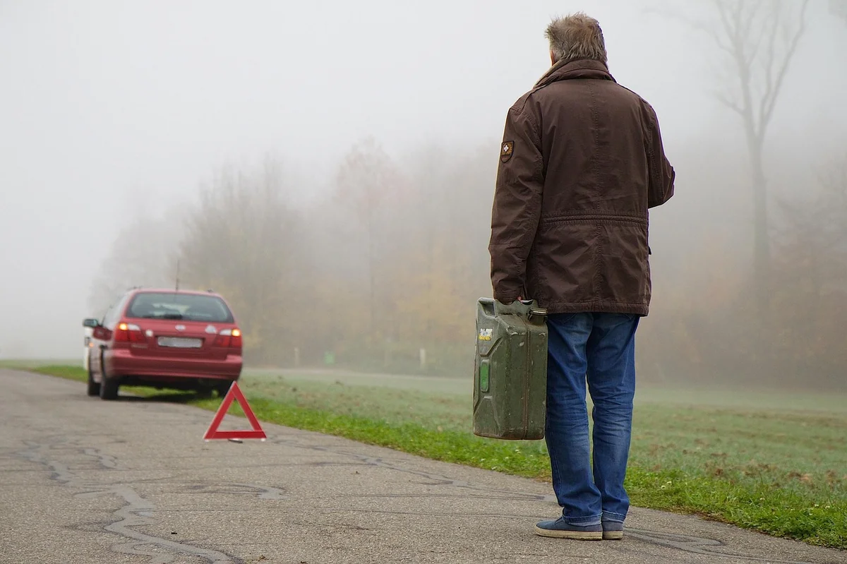 vehicle, breakdown triangle, driver, canister, breakdown, empty tank, driver, driver, breakdown, breakdown, breakdown, breakdown, breakdown - expert breakdown of the best multipurpose cleaning tools