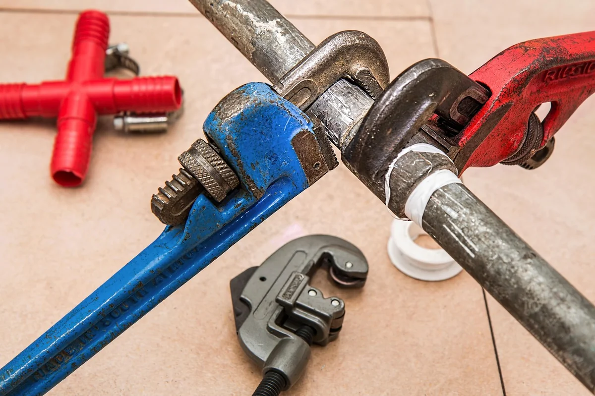 plumbing, pipe, wrenches, plumber, repair, maintenance, fix, renovation, spanner, job, repairman, handyman, tools, diy, home repairs, leak, leaking, plumbing, plumbing, plumbing, plumbing, plumbing, plumber, plumber, plumber, maintenance, tools - secret home maintenance tools every homeowner should own