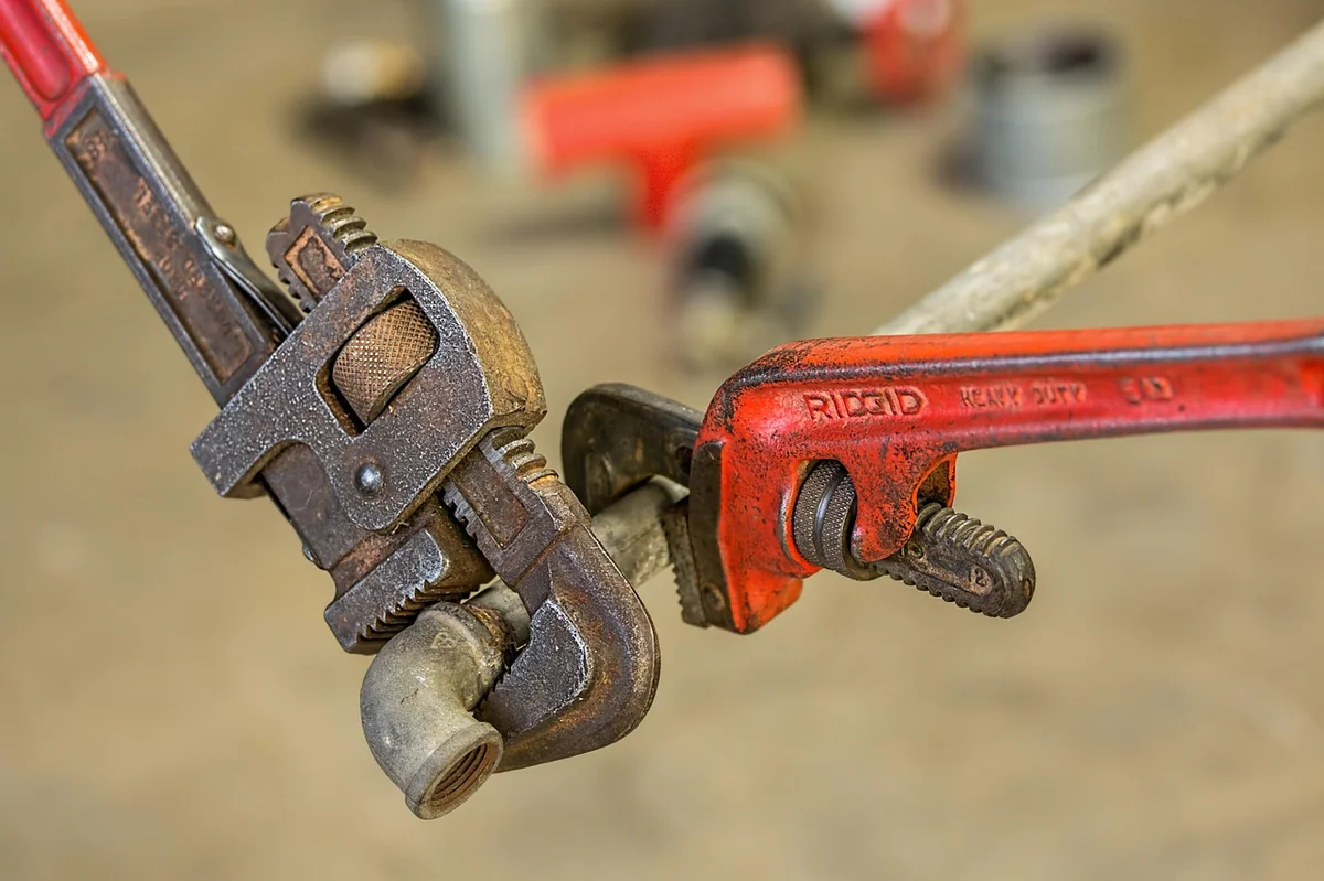 plumbing, pipe wrench, repair, maintenance, fix, tool, connect, handyman, spanner, tighten, screw, thread, plumber, workman, home repair, toolbox, tight, fasten, monkey wrench, plumbing, plumbing, plumbing, plumbing, plumbing, plumber, plumber, plumber, plumber - secret home maintenance tools every homeowner should own